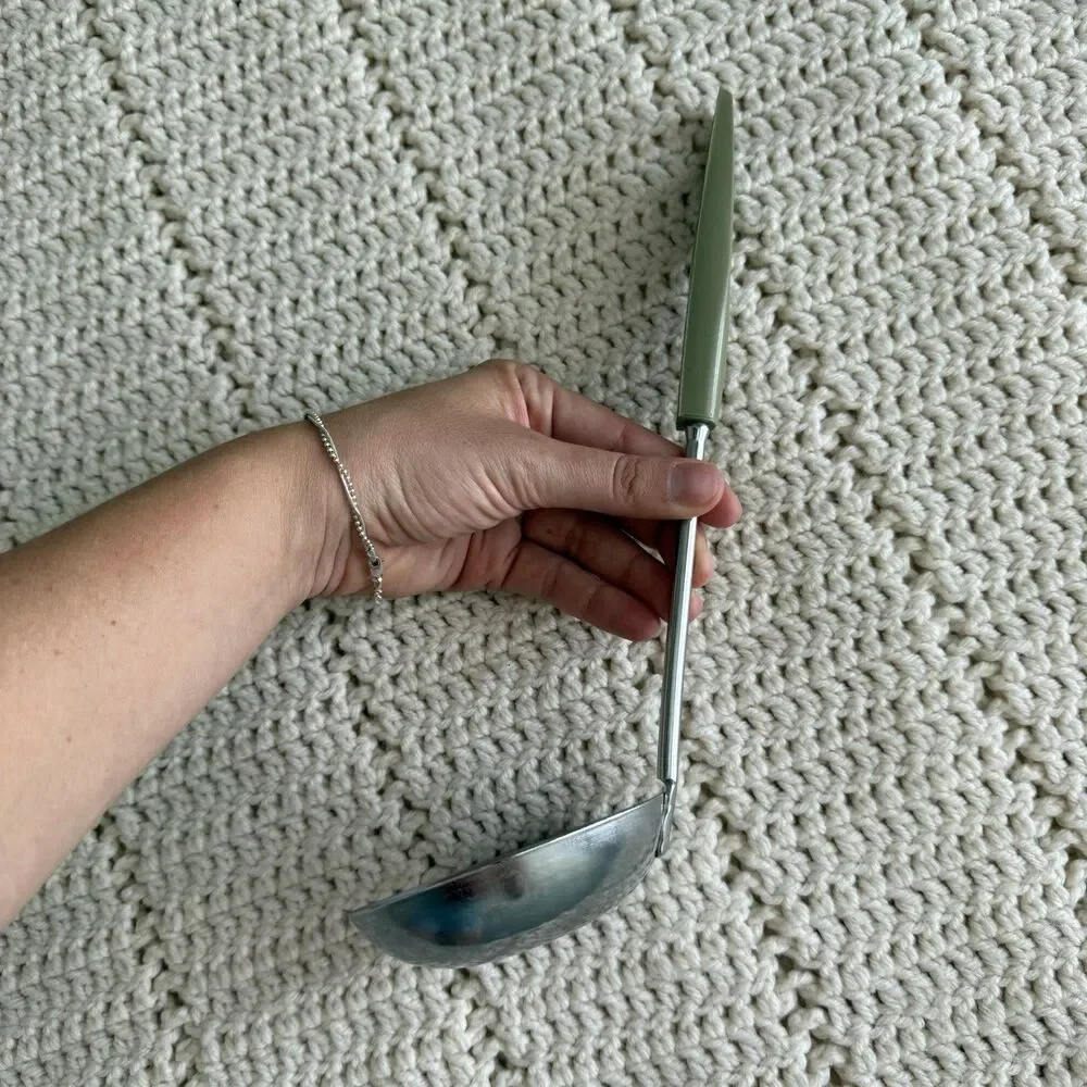 Vintage Ecko Kitchen Ladle Avocado Green Plastic Handle Chromium Plated 11